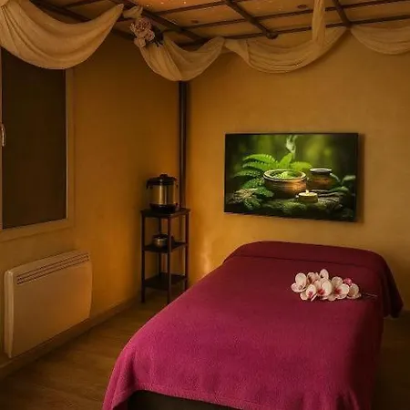 Luxusní stan Insolite Avec Piscine Et Dans Un Cadre Zen